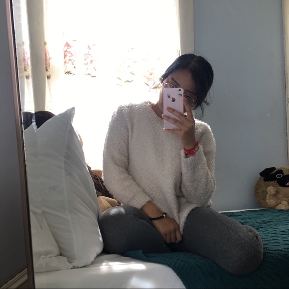 Sweater - Picture 2 of 3